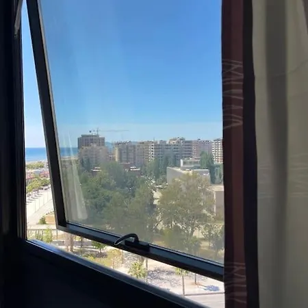 Apartment Beachfront Bliss